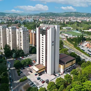 Western Tower Болонья